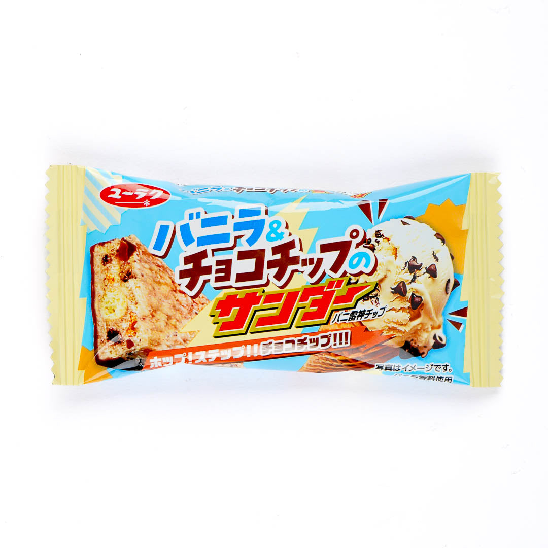Black Thunder Chocolate Bar - Vanilla Chocolate Chip – Japan Candy
